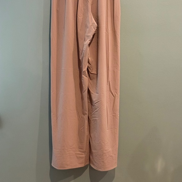 *GENTLY WORN* lululemon Women's Size S Stretch Woven Wide-Leg High-Rise Pant - Picture 2 of 6